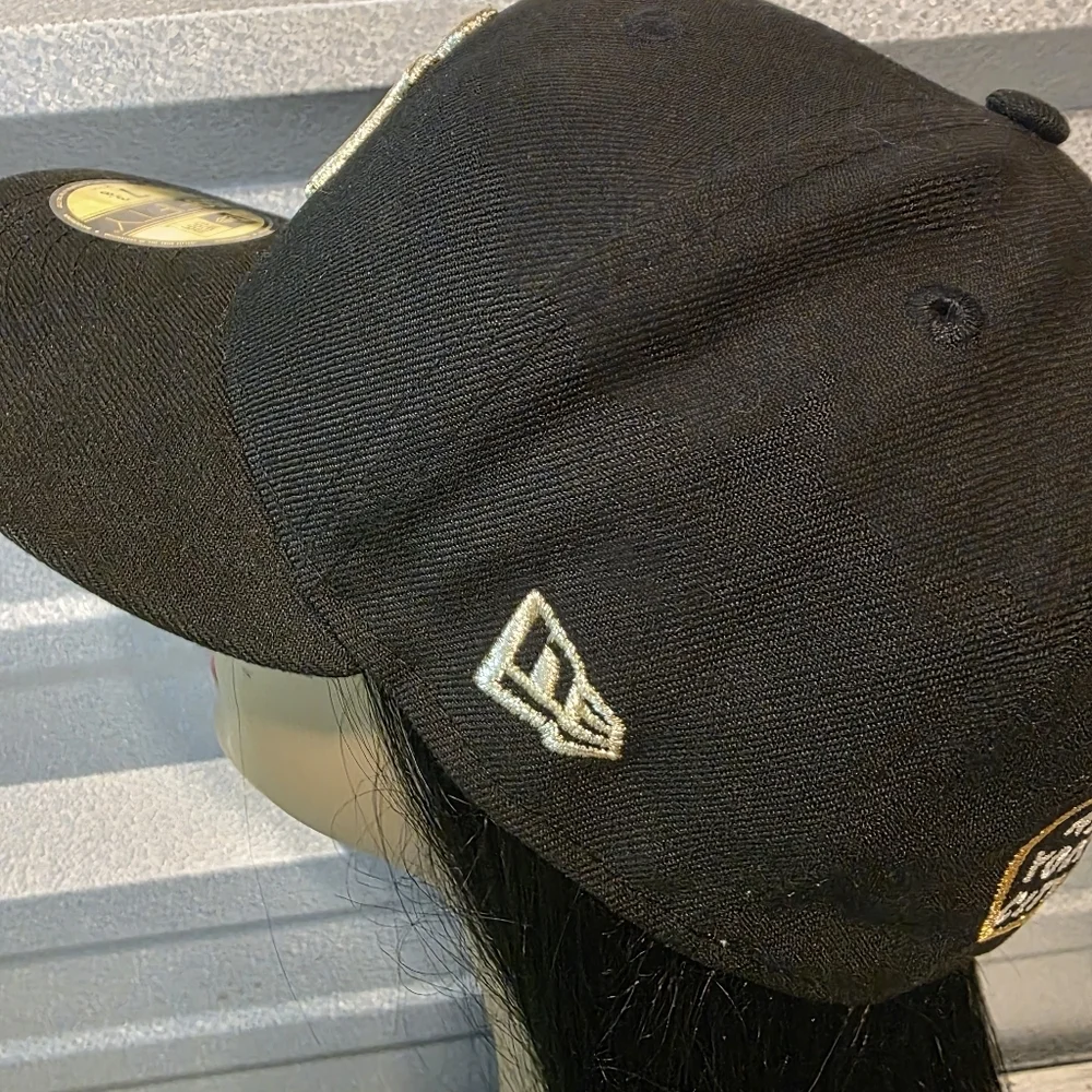 New Era stylish black